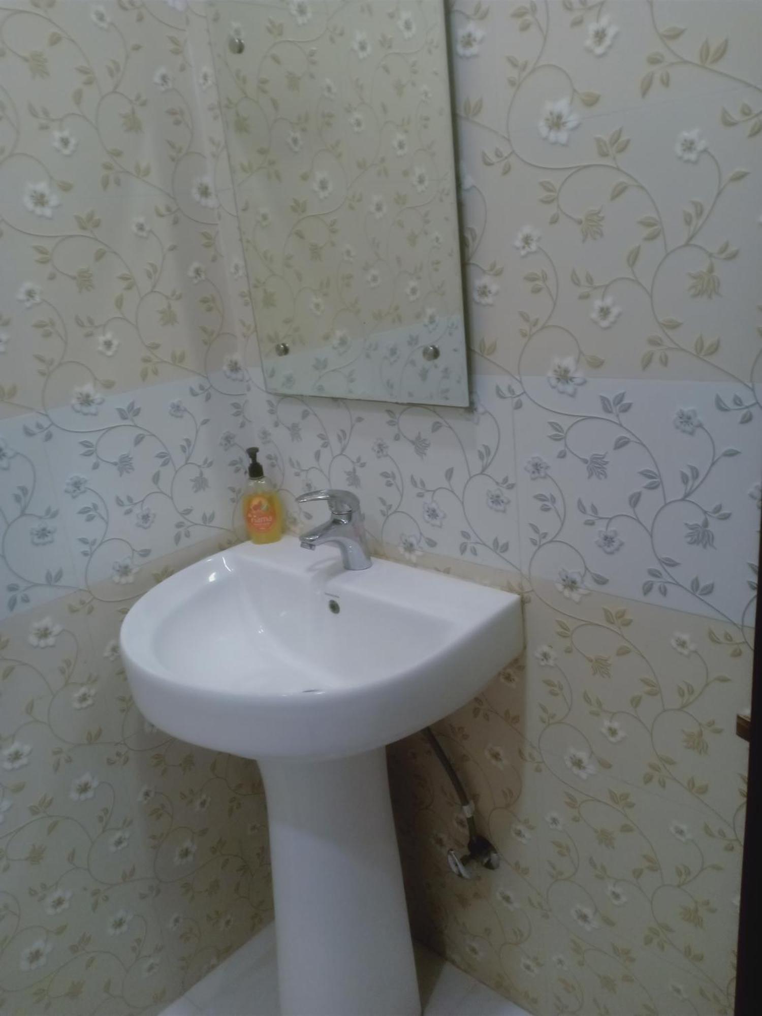 Hn Palace Homestay Агра Номер фото
