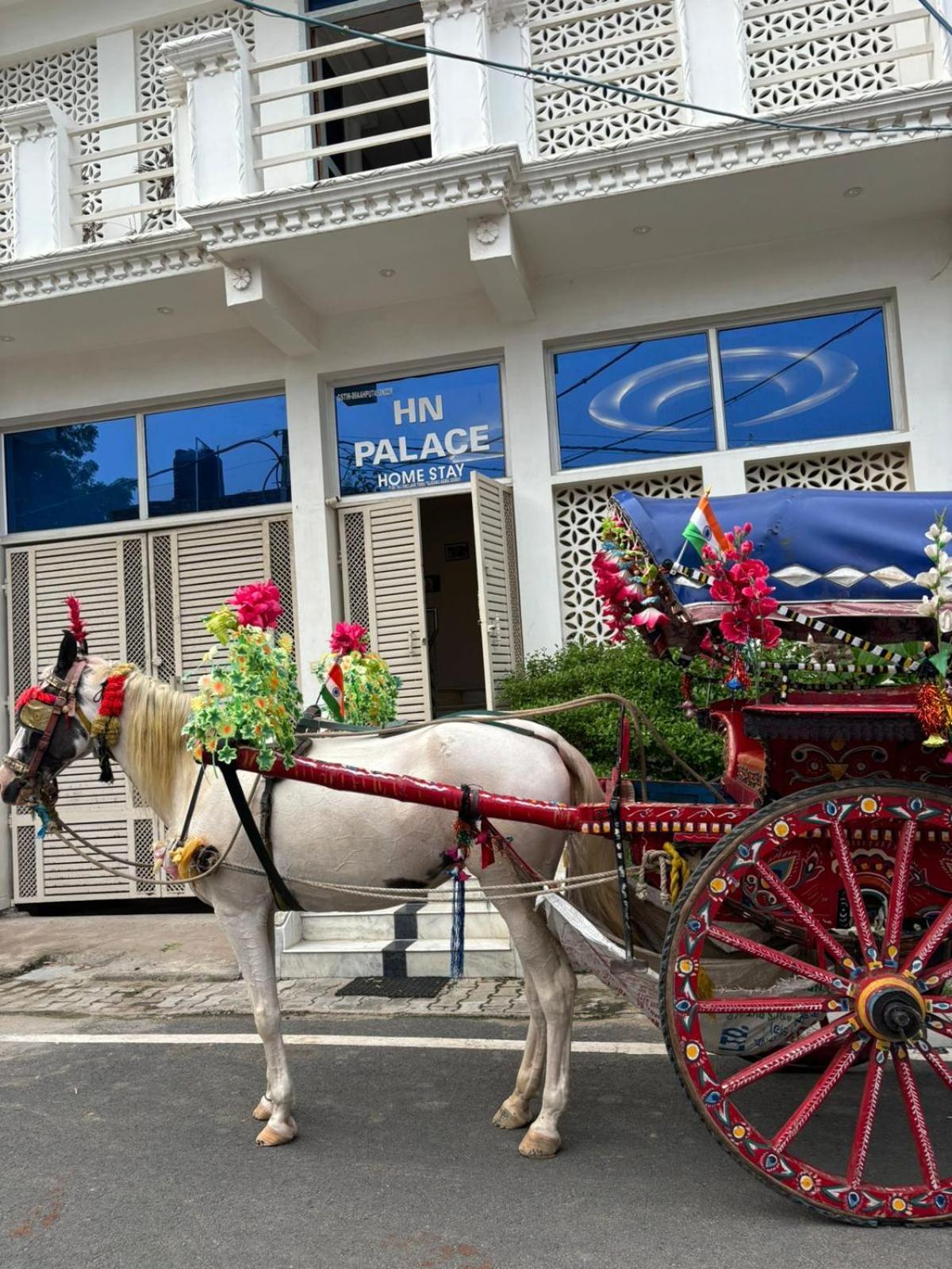 Hn Palace Homestay Агра Екстер'єр фото